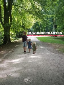 K640_Im Wundergarten
